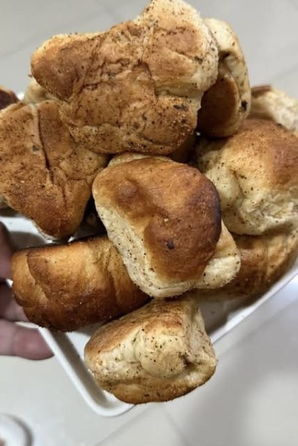 Pandesal basket